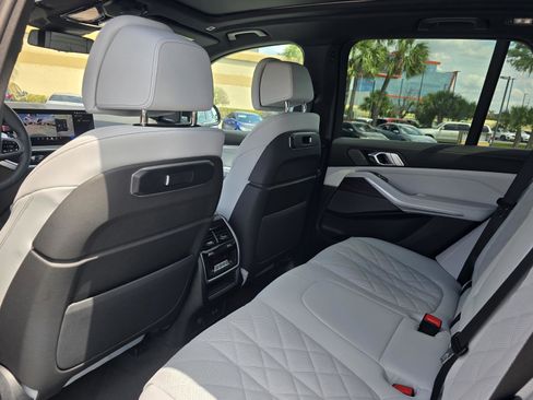New 2026 BMW X5 sDrive40i w/ M Sport Package RWD image 10