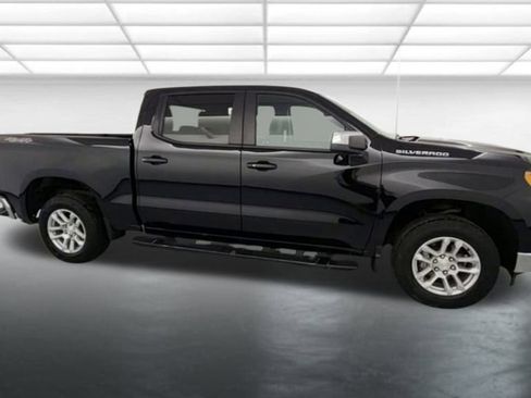 Used 2022 Chevrolet Silverado 1500 LT image 9
