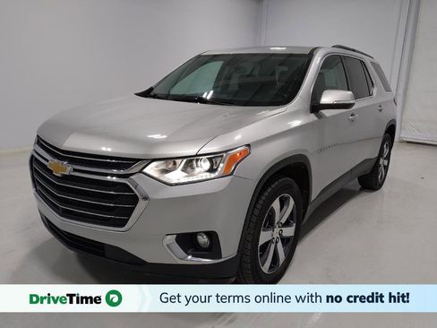 Used 2021 Chevrolet Traverse LT w/ LT Premium Package image 1