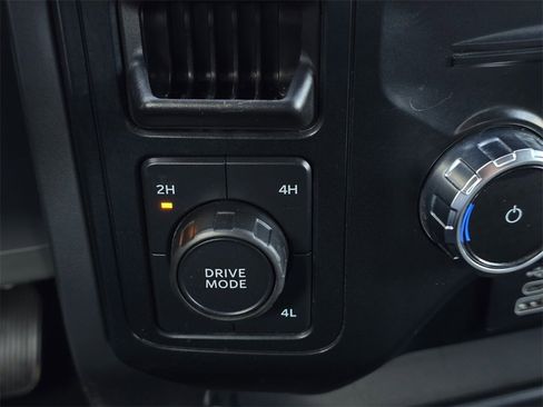 Used 2025 Ford F150 XLT w/ Equipment Group 301A Standard image 21