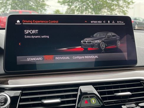 Used 2022 BMW 540i xDrive w/ M Sport Package AWD/4WD image 37