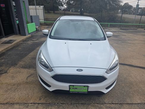 Used 2018 Ford Focus SE image 6