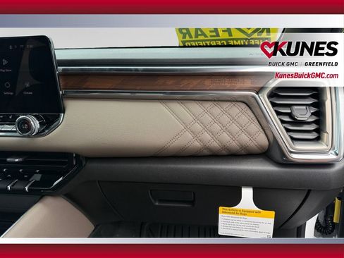 New 2026 GMC Canyon Denali AWD/4WD image 36