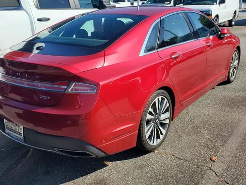 Used 2020 Lincoln MKZ Reserve w/ Elements Package FWD image 9