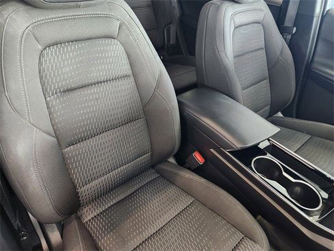 Certified 2025 Chevrolet Equinox LT w/ Safety and Technology Package image 16