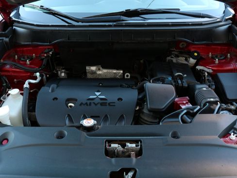 Used 2015 Mitsubishi Outlander Sport ES image 42