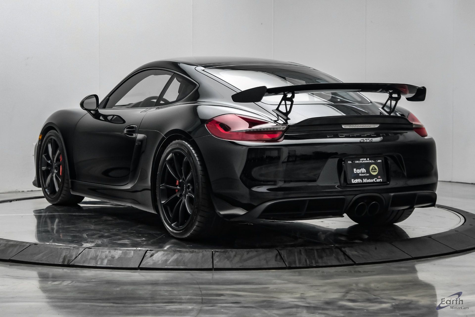 Used 2016 Porsche Cayman GT4 RWD image 12
