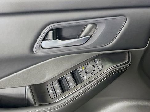 New 2026 Nissan Rogue SV image 18