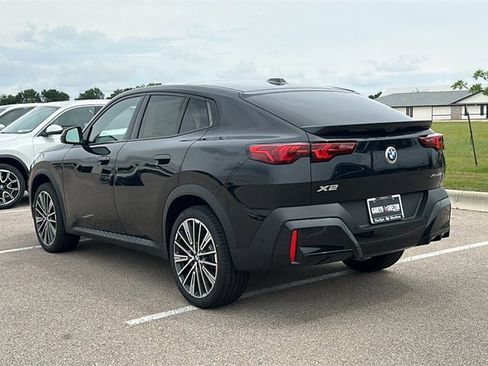 New 2026 BMW X2 xDrive28i w/ Technology Package AWD/4WD image 35