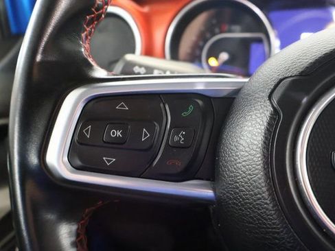 Used 2022 Jeep Gladiator Rubicon w/ Trailer Tow Package image 16