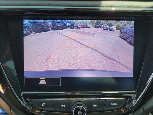 Used 2022 Chevrolet TrailBlazer RS w/ Sun and Liftgate Package FWD image 28