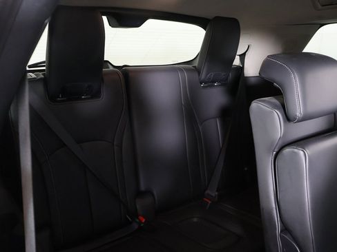 Used 2022 INFINITI QX60 Sensory image 38