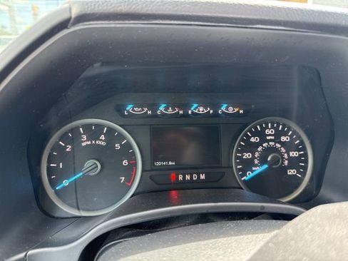 Used 2019 Ford F150 XLT w/ Equipment Group 302A Luxury AWD/4WD image 22