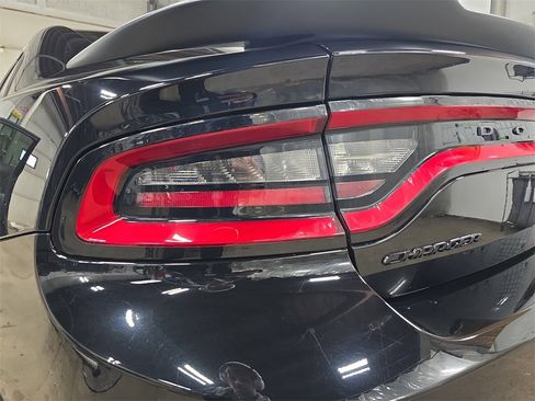 Used 2023 Dodge Charger R/T w/ Performance Handling Group image 32