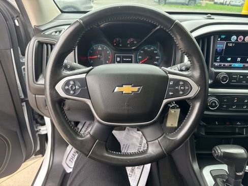 Used 2015 Chevrolet Colorado LT w/ LT Convenience Package RWD image 17
