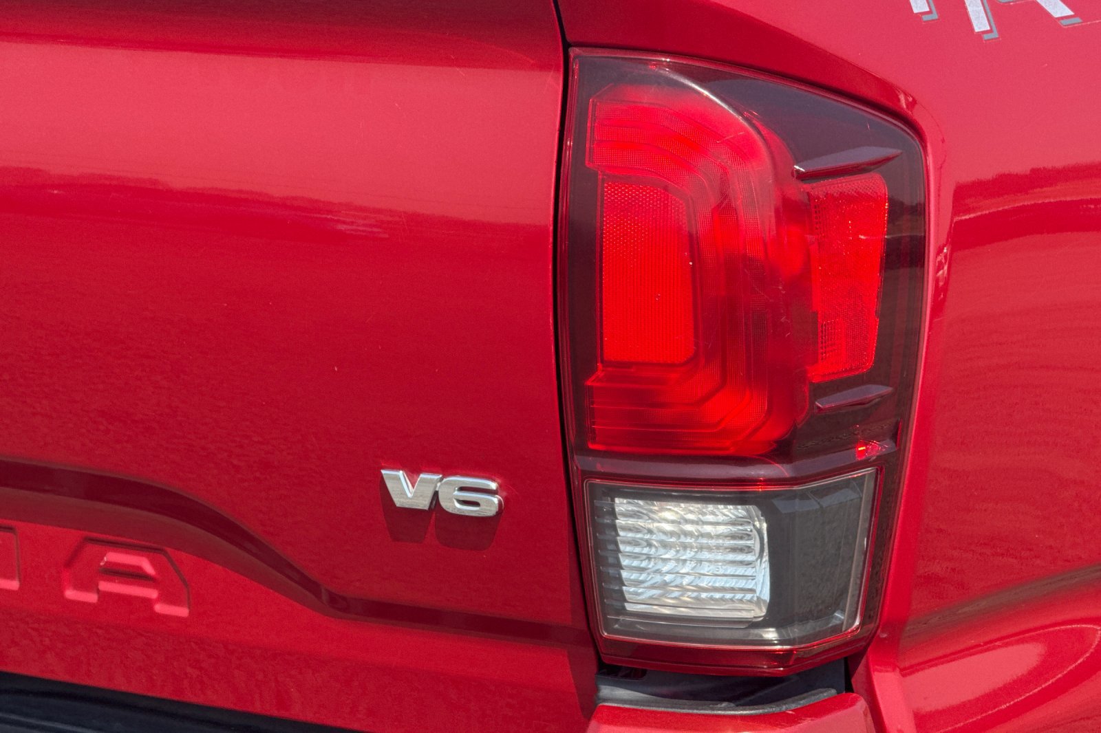 Used 2019 Toyota Tacoma TRD Off-Road AWD/4WD image 50