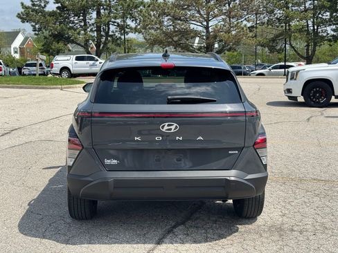 Used 2024 Hyundai Kona SEL image 4