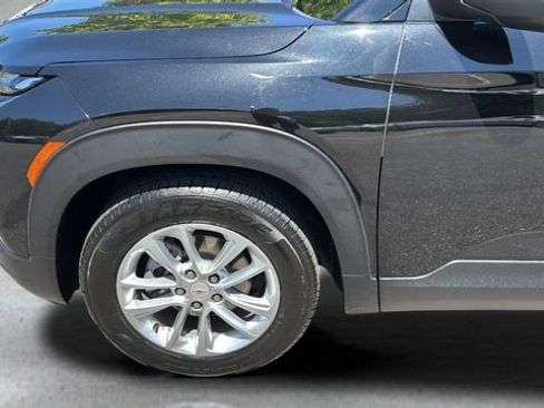 Used 2024 Chevrolet TrailBlazer LS FWD image 33