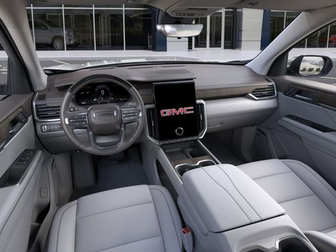 New 2026 GMC Acadia Denali w/ Super Cruise Package image 39