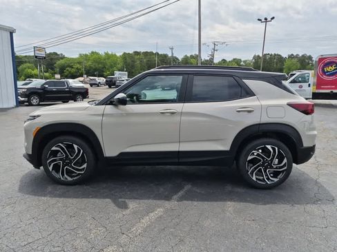 New 2026 Chevrolet TrailBlazer RS w/ Convenience Package FWD image 4