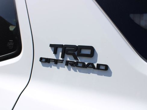 Used 2026 Toyota 4Runner TRD Off-Road AWD/4WD image 18