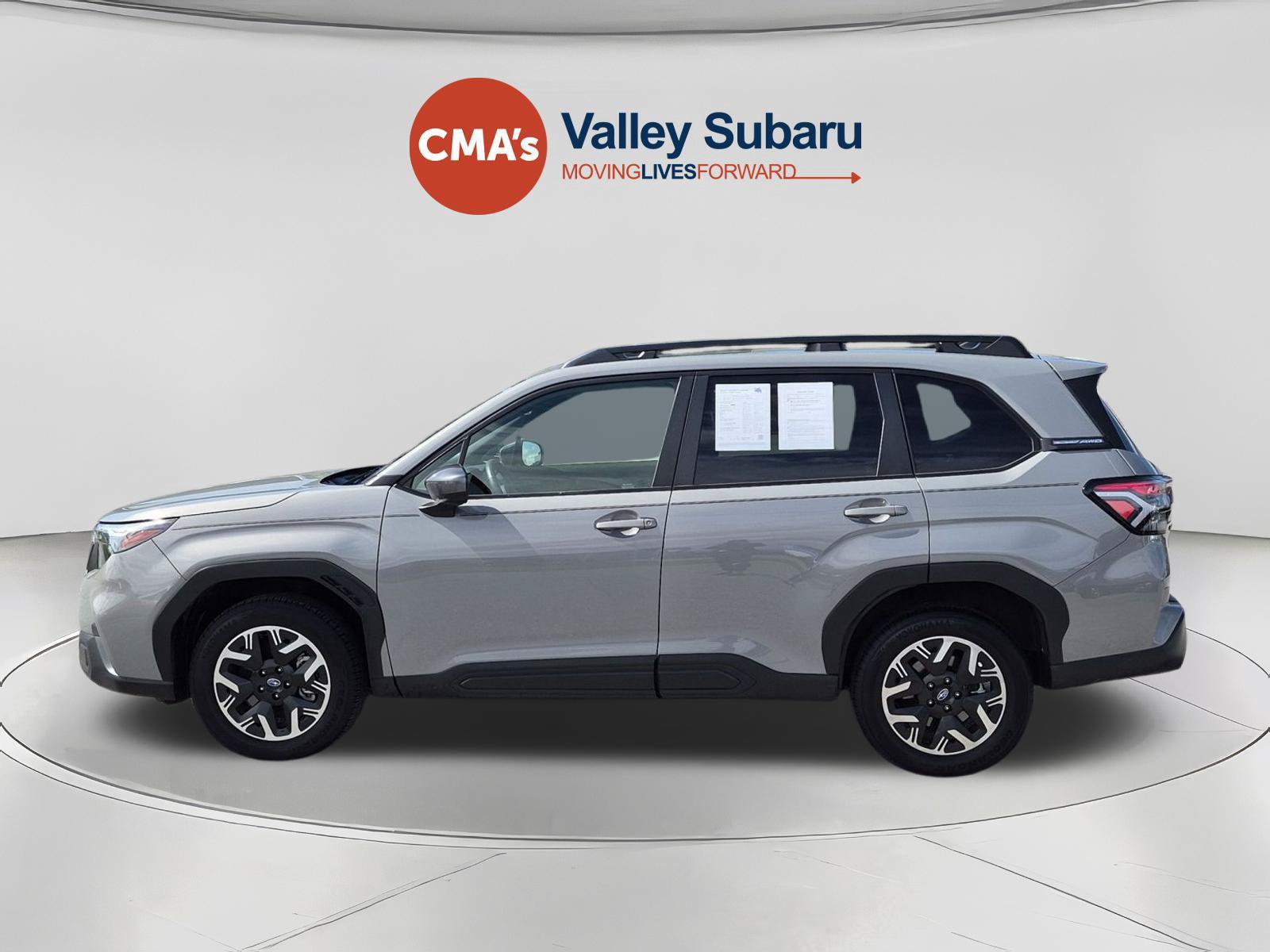 Certified 2025 Subaru Forester Premium AWD/4WD image 2