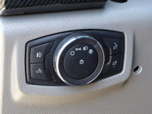 Used 2019 Ford F250 XLT w/ XLT Value Package AWD/4WD image 22