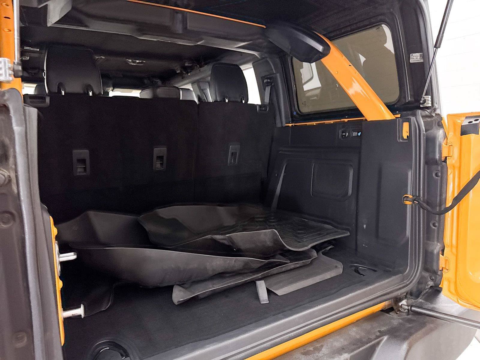 Used 2022 Ford Bronco Wildtrak AWD/4WD image 30
