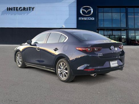 Used 2025 MAZDA MAZDA3 s image 4