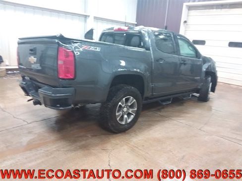 Used 2017 Chevrolet Colorado Z71 image 2