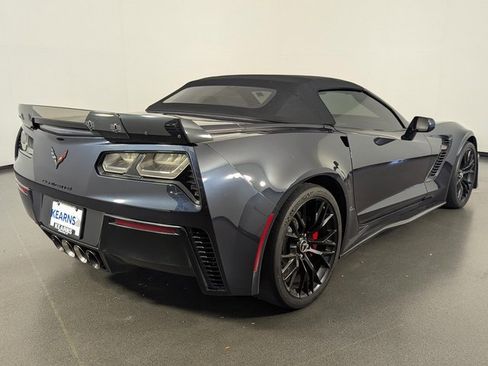 Used 2015 Chevrolet Corvette Z06 image 12