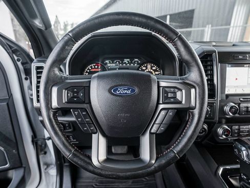 Used 2019 Ford F150 Lariat w/ Equipment Group 502A Luxury image 22