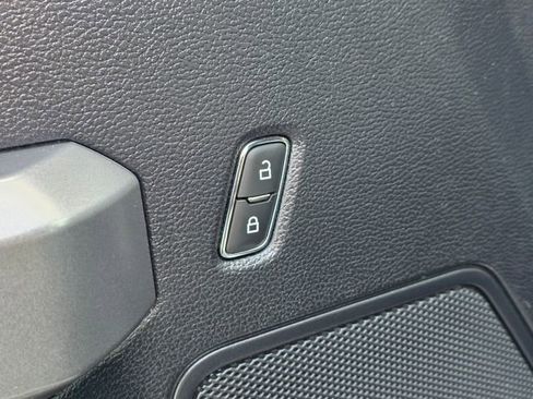 Used 2018 Ford F150 XLT w/ Equipment Group 302A Luxury RWD image 23