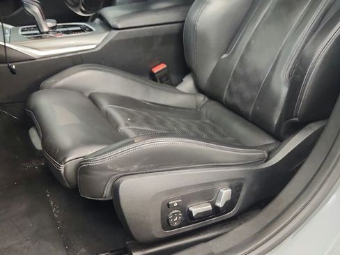 Used 2022 BMW M3 Competition RWD image 25