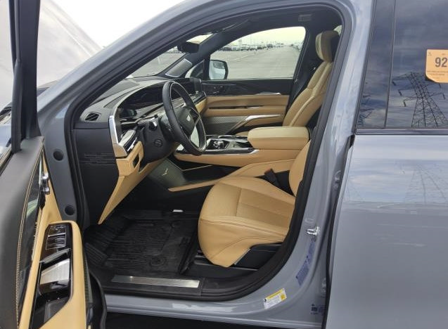 Used 2026 Cadillac Escalade IQ Sport 2 AWD/4WD image 6
