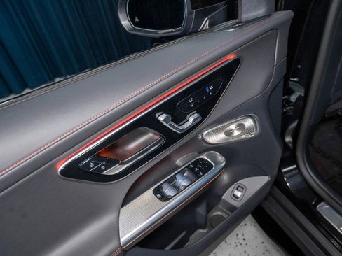 New 2025 Mercedes-Benz GLC 43 AMG 4MATIC image 11