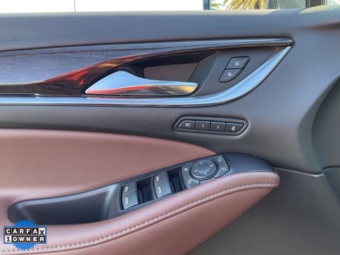 Used 2020 Buick Enclave Avenir w/ Avenir Technology Package image 25