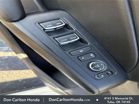 Used 2024 Honda Civic EX-L image 13