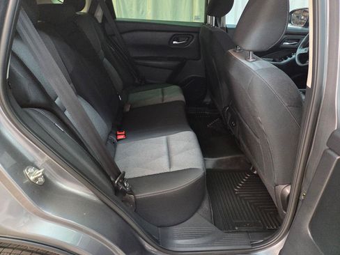 Used 2025 Nissan Rogue SV AWD/4WD image 17