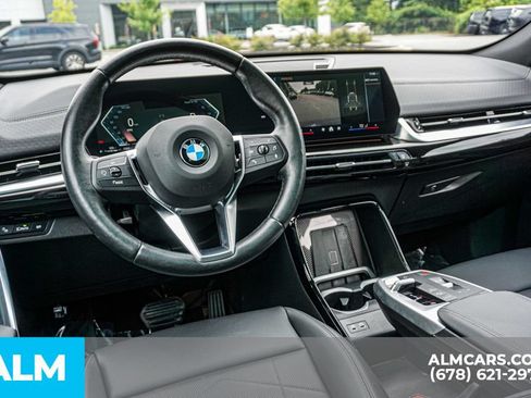 Used 2025 BMW X2 xDrive28i AWD/4WD image 27