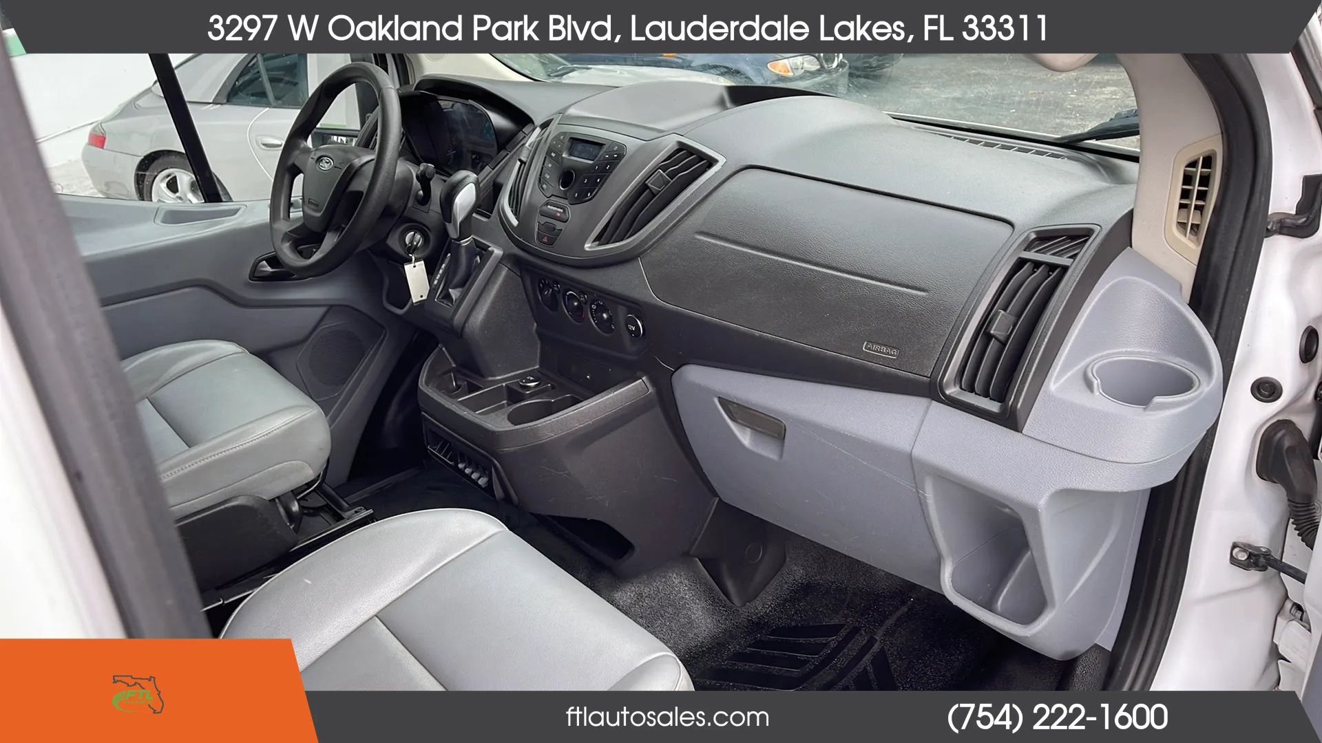Used 2015 Ford Transit 150 130 Low Roof w/ Exterior Upgrade Package RWD image 29