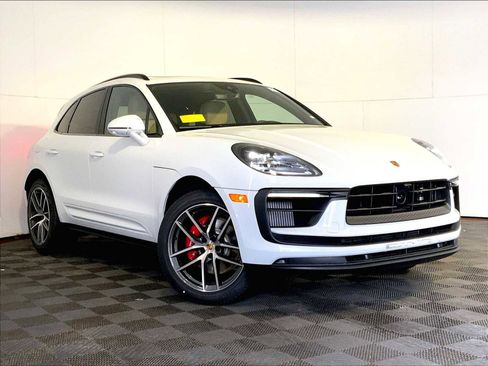 New 2026 Porsche Macan S image 9