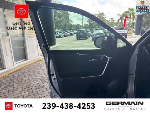 Used 2023 Toyota RAV4 XSE AWD/4WD image 12