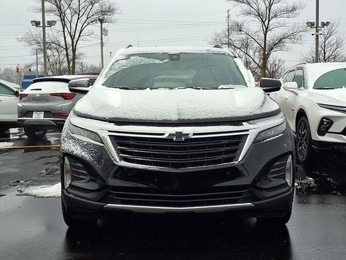 Used 2023 Chevrolet Equinox LT image 24