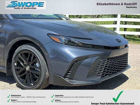 New 2026 Toyota Camry SE FWD image 9