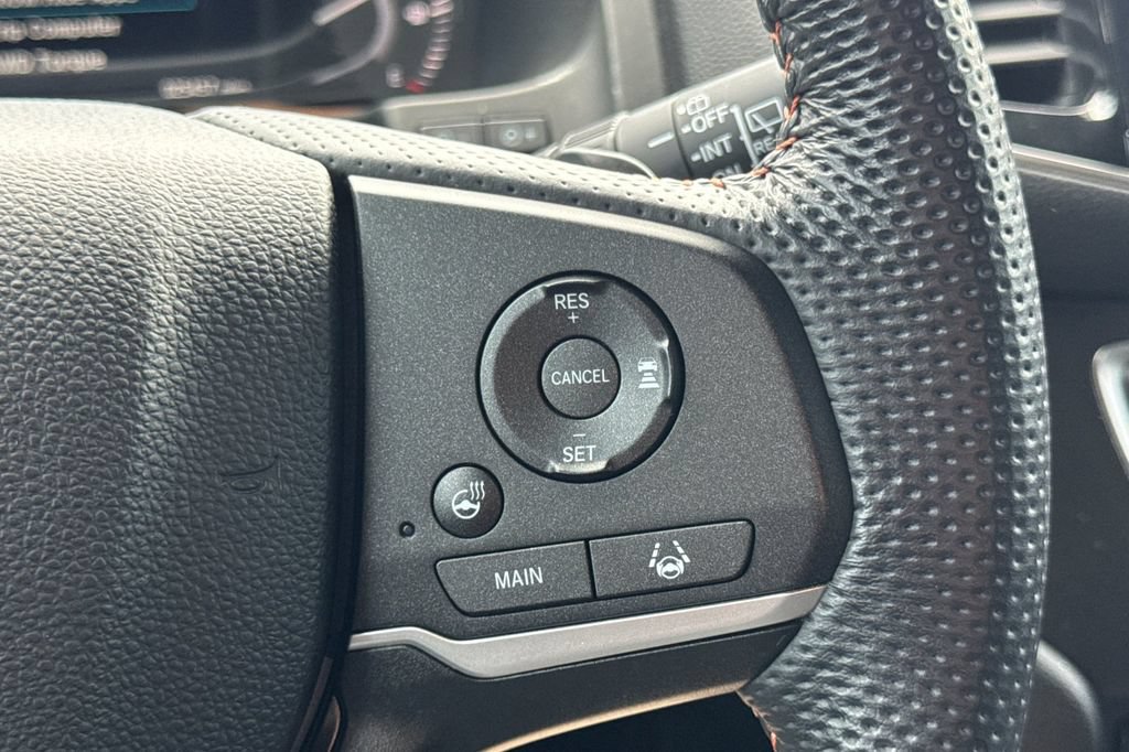 Used 2025 Honda Passport TrailSport image 31