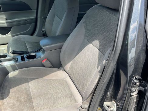 Used 2014 Chevrolet Malibu LS image 16