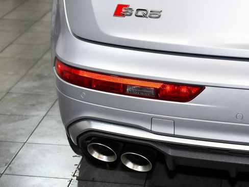 Used 2022 Audi SQ5 Premium Plus w/ Premium Plus Package image 84