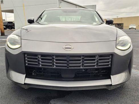 Certified 2024 Nissan Z Performance w/ Floor Mat Package image 4