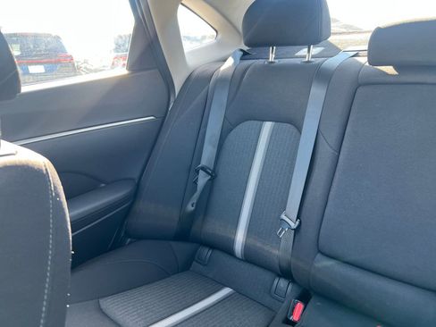 Used 2025 Hyundai Sonata SEL FWD image 39